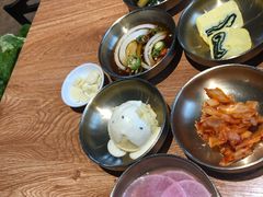 土豆泥-弘益铭家九炙社韩国烤肉料理(尚美店)