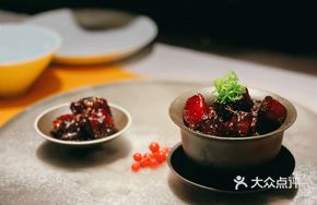 Plum-Flavored Spare Ribs