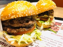-The Habit Burger Grill 哈比特汉堡(复兴soho店)