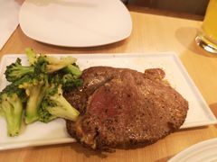 -必胜客(WOW中心城店)