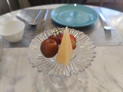 -青岛遇见米兰(八大关店)