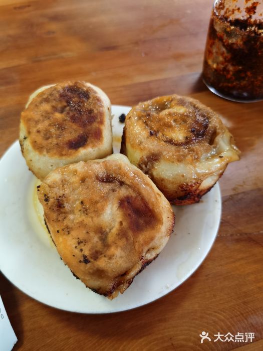 宝瑞门钉肉饼店门钉肉饼图片