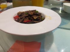-松沪名灶·豆浆鱼头·新上海菜(飞航吾悦广场店)