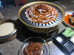 -三人行骨头王火锅(长寿店)