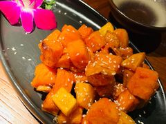 -楼兰新疆主题餐厅(苏州中心店)