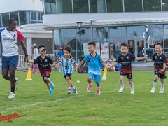 -Riverside河畔少儿足球培训(前滩店)