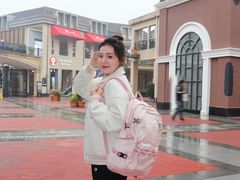 -王府井奥莱临潼小镇(临潼店)
