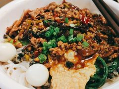-水平有限螺蛳粉(宏达大厦店)