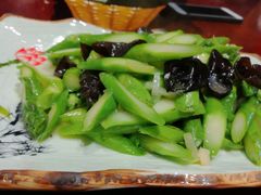 西芹炒木耳-潘佳驴肉(天齐庙北门店)