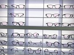 -造寸眼镜·蔡司官方授权店(东门店)