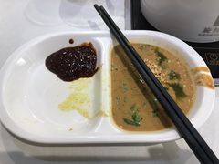麻酱-百品聚旋转火锅(万德庄店)