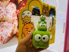 -名创优品(广州萝岗万达广场店)