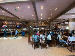 -横琴湾畔餐厅(长隆海洋王国白鲸剧场店)