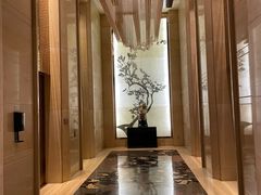 -成都保利公园皇冠假日酒店(熊猫基地店)