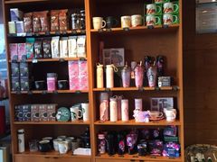 零售区-星巴克(北京广渠门名敦道店)