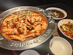 -胖哥俩肉蟹煲(上海悦荟广场店)