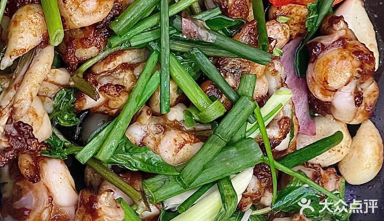 爆汁乳鸽+荔枝木烧鹅🔥这家粤菜太绝了！