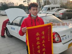 -兰剑驾校(汉阳校区)