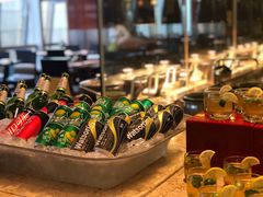 -大中华希尔顿酒店-念自助餐·嗨啤·小龙虾