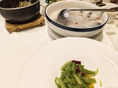 -沪华海鲜大酒楼(南汇店)