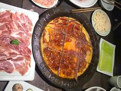 -红九格老火锅(三峡广场店)