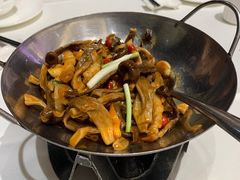 -云庭汇·粤菜海鲜(东盟盛天地店)