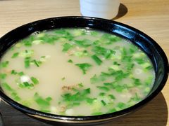 来碗羊杂汤-老班长手工灌汤包老店(东山店)