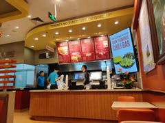 -The Habit Burger Grill 哈比特汉堡(爱琴海店)