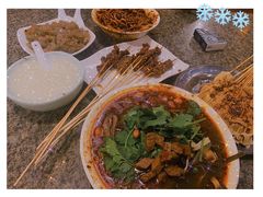 鸡肉米线-小街天府