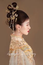 -艾米丽婚纱礼服