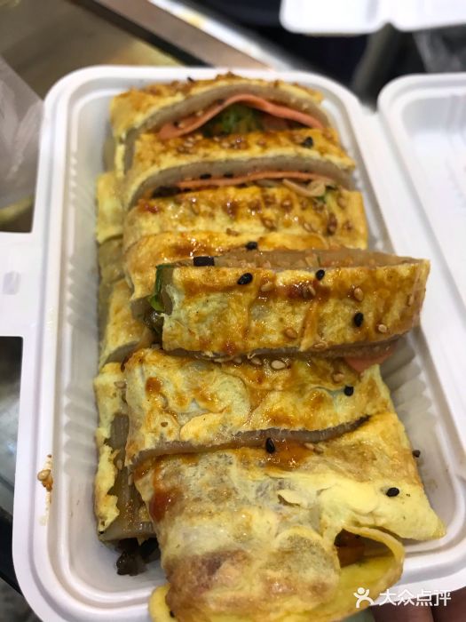 富二哥烤冷面现磨豆浆烤冷面图片