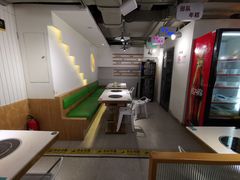 -运气牛自助酱大骨火锅(南京东路店)