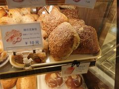 芝士火腿包-小麦之家(海湾总店)