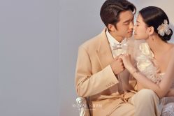 点击看大图 -挪娅婚纱摄影皇家会所