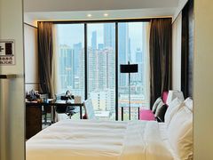 -广州天河希尔顿酒店