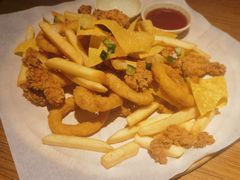 -MARU玛露音乐餐厅(大学路店)