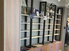 -瑞司视光眼镜·蔡司战略合作眼镜店(新街口店)