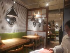 卡座-小滋味营养八宝粥(古城路店)