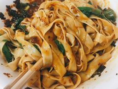 -黎氏老太婆小面馆(临华大厦店)