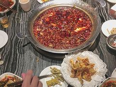 -老船舫·现做活鲜鱼馆(东郊记忆店)