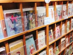 -猫的天空之城概念书店(杭州南宋御街店)