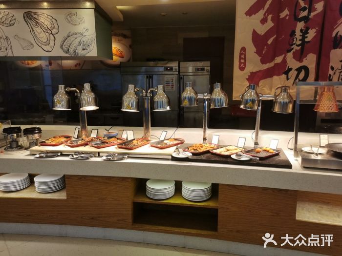 元一希尔顿酒店·鲜切牛肉火锅禅自助餐厅图片