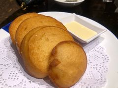 炸馒头配炼乳-川旺角川粤融合菜•海景餐厅(星海广场店)