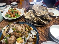 -蚝堡海鲜·威海菜·海肠捞饭·烧烤·亚洲吃蚝公司(幸福门店)