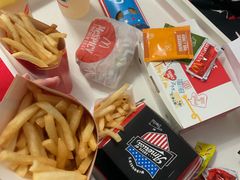 -麦当劳(黑沙环中街店)