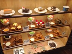 -猫的天空之城概念书店(杭州南宋御街店)