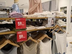 -优衣库(南京建邺万达广场店)