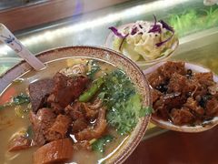 -金杨拉面王小吃面馆·牛三宝面·红烧牛肉粉