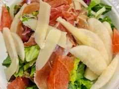 帕尔马火腿雪梨红柚沙拉-AFS Cafe & Canteen(闽江二路店)