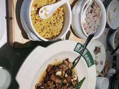 -费大厨辣椒炒肉(黄兴中心广场店)